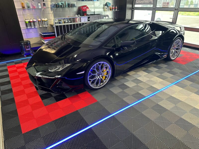 led-leiste-led-band-performance-floor-lambo